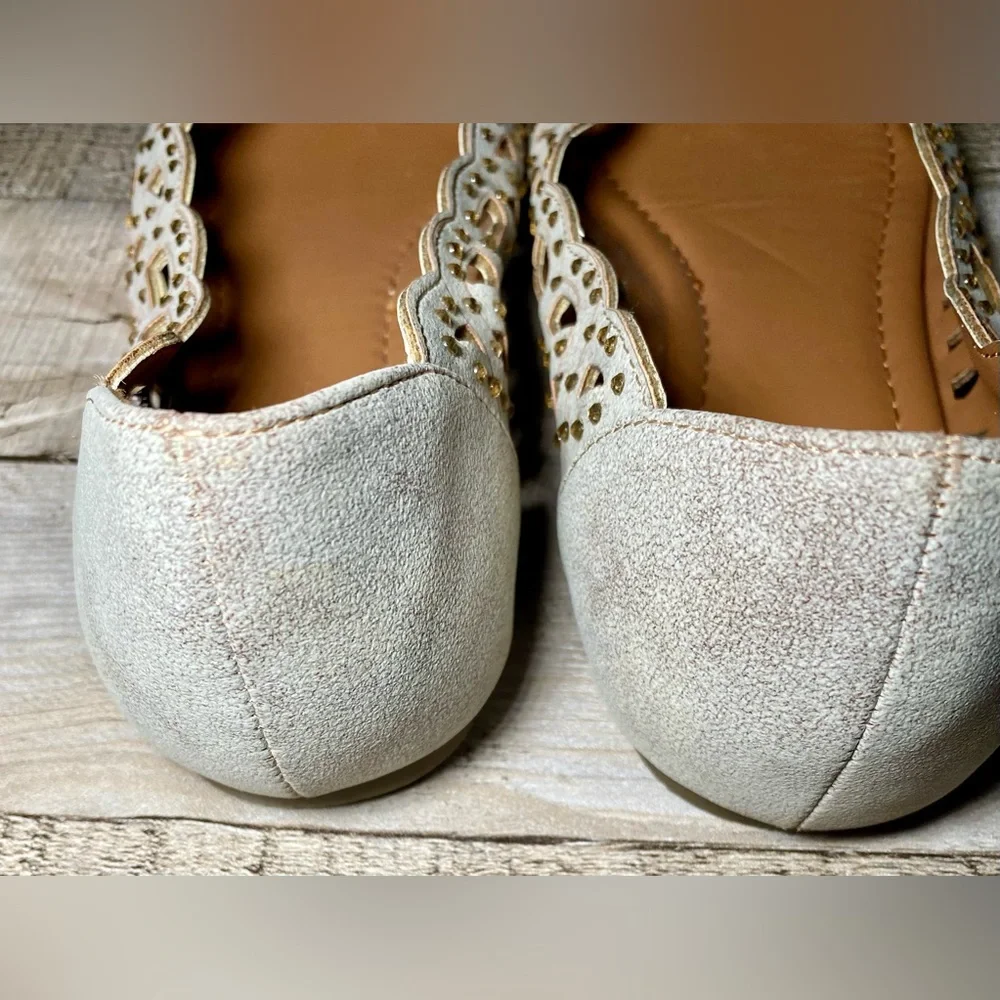 Nicole Women’s Beige Ballerina‎ Gold Lace Studded Flats 7.5